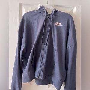 Nike light-weight zip jacket